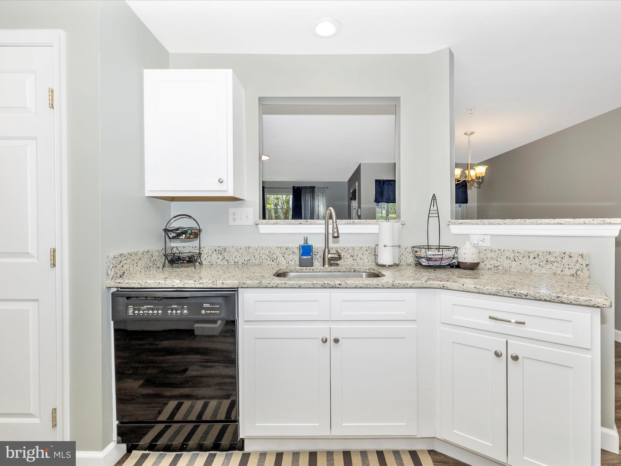 500 BRADLEY COURT 4C