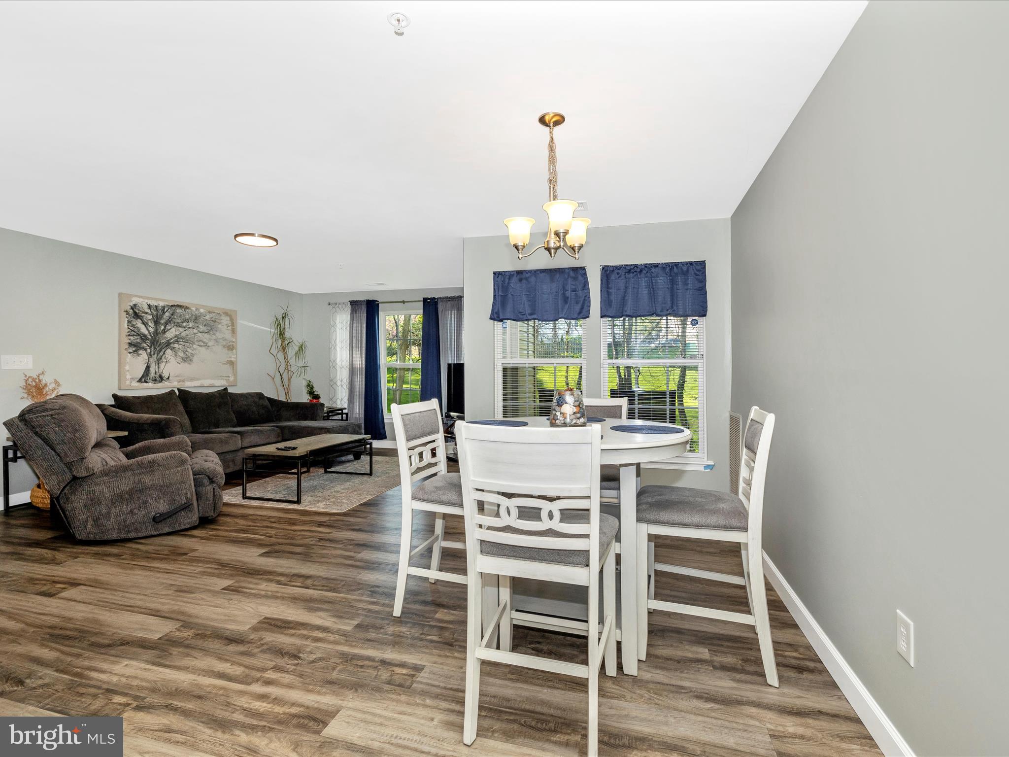 500 BRADLEY COURT 4C