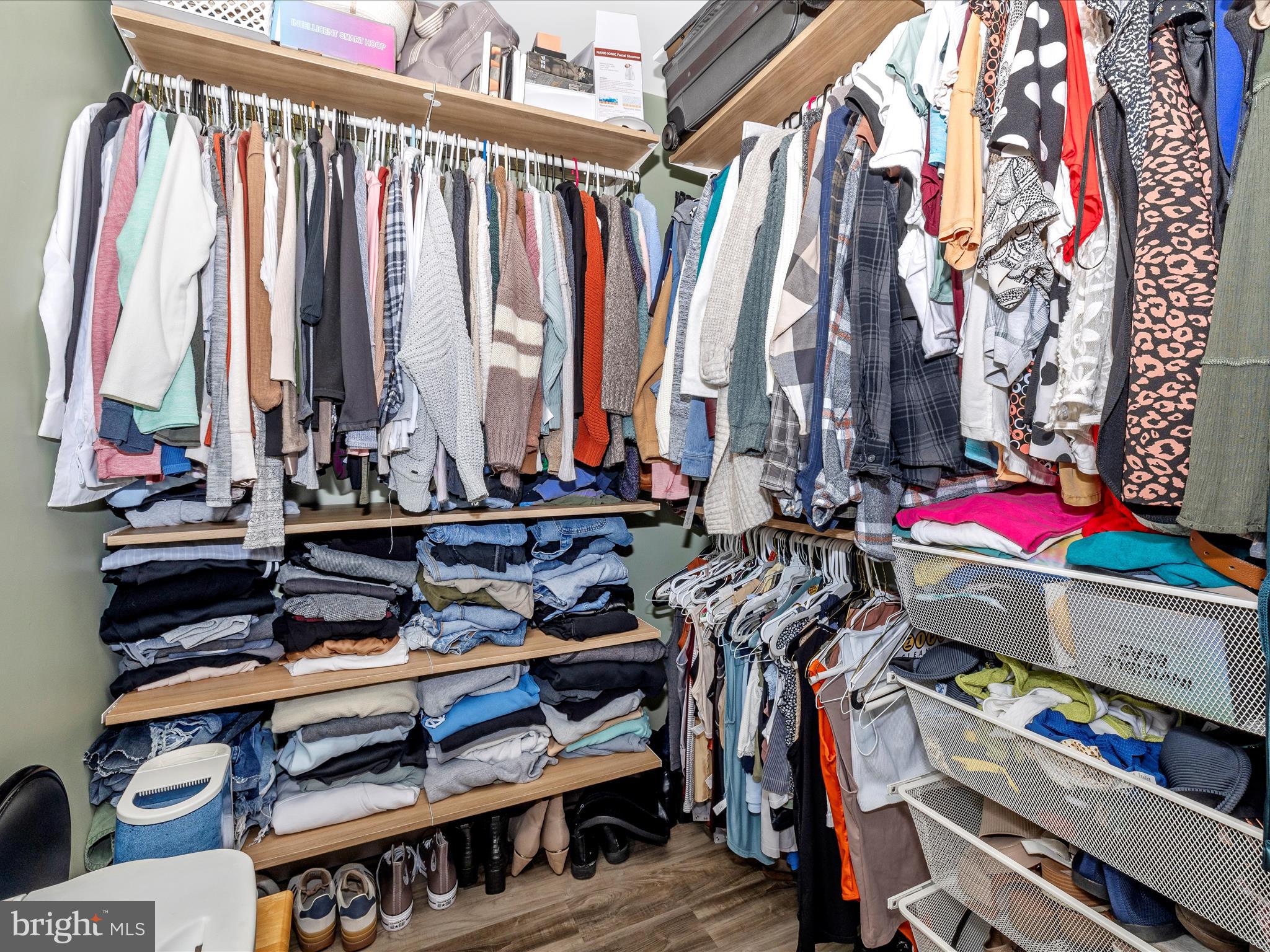 500 BRADLEY COURT 4C