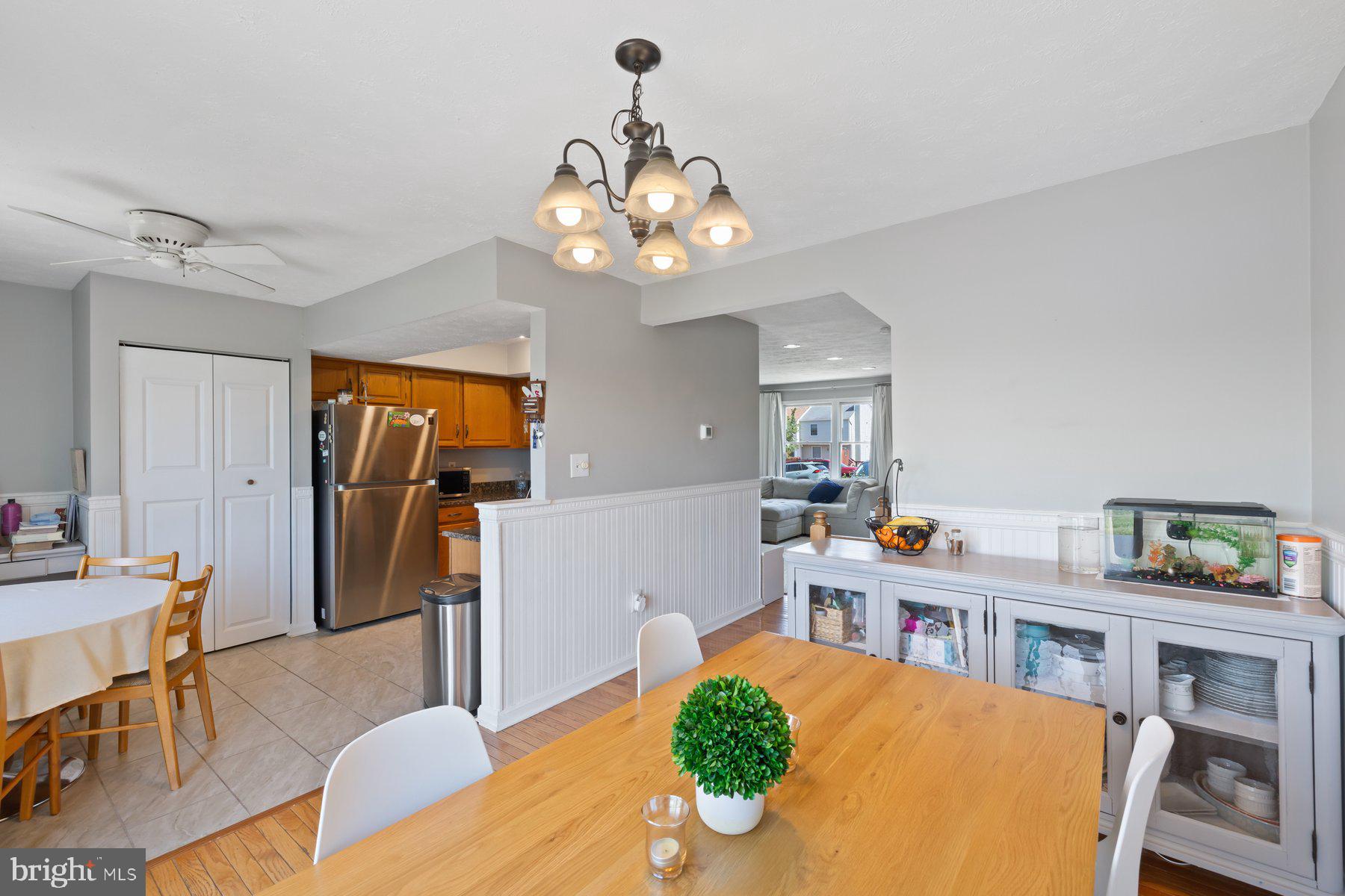 6212 Illinois Ct