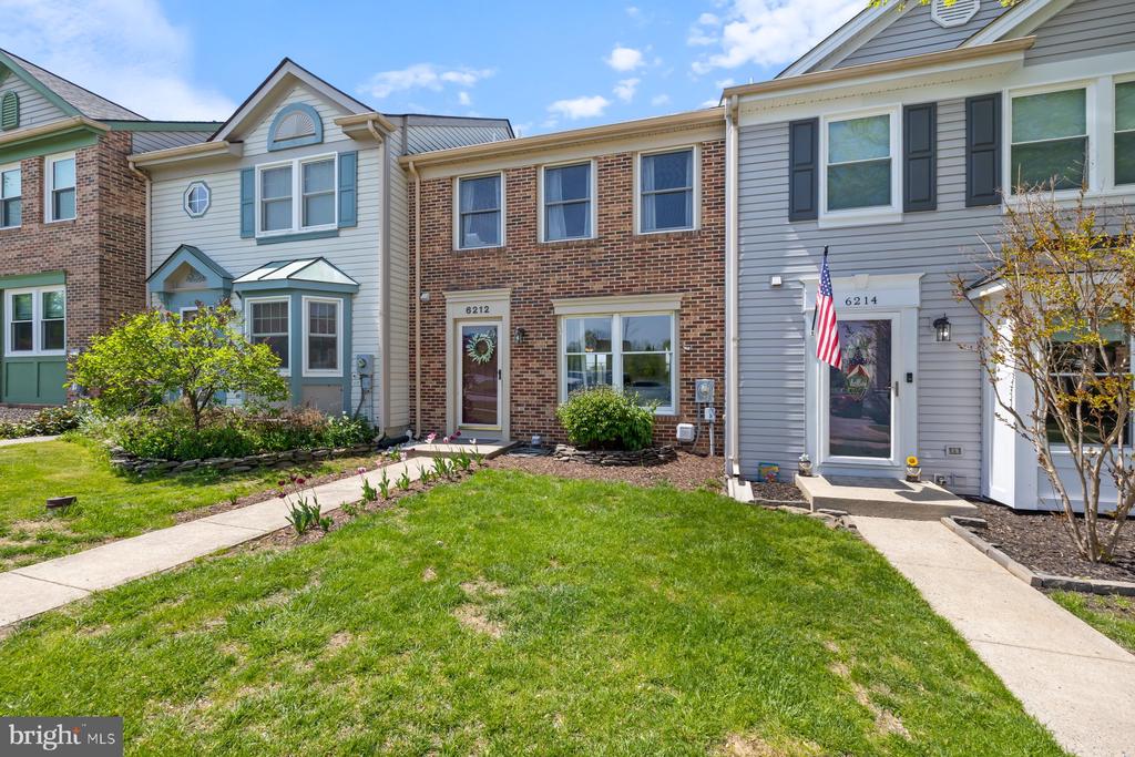 6212 Illinois Ct