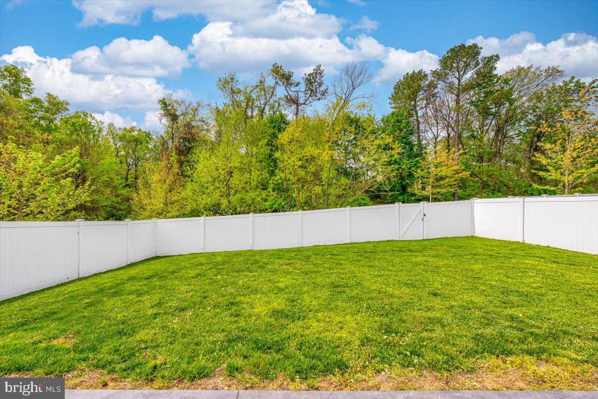 5842 Broad Branch Way