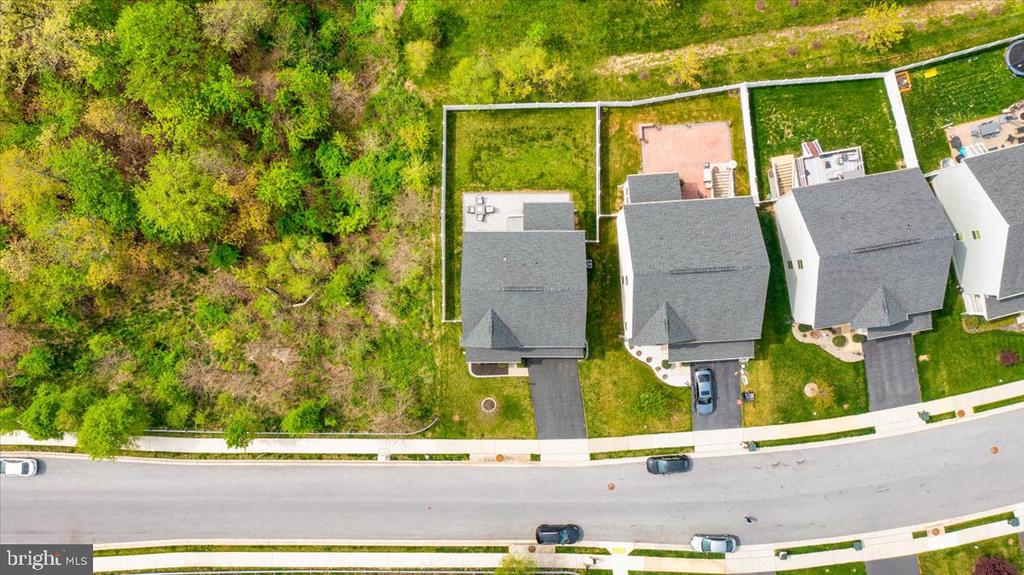 5842 Broad Branch Way