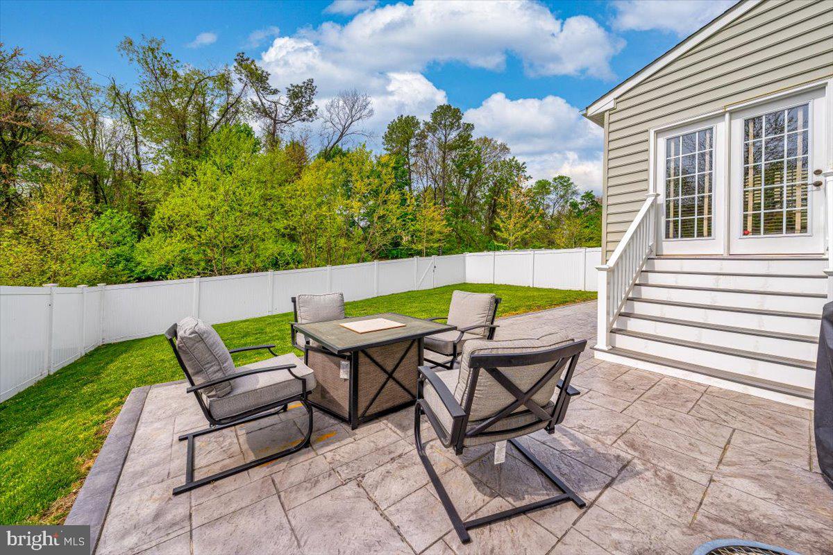 5842 Broad Branch Way