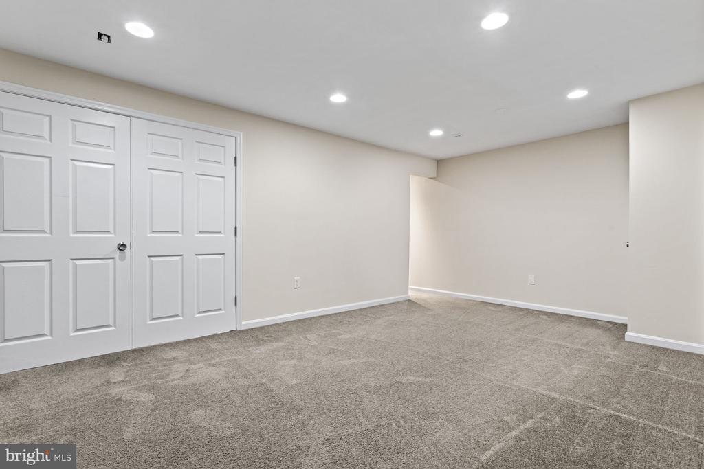 10610 HIGH BEACH CT