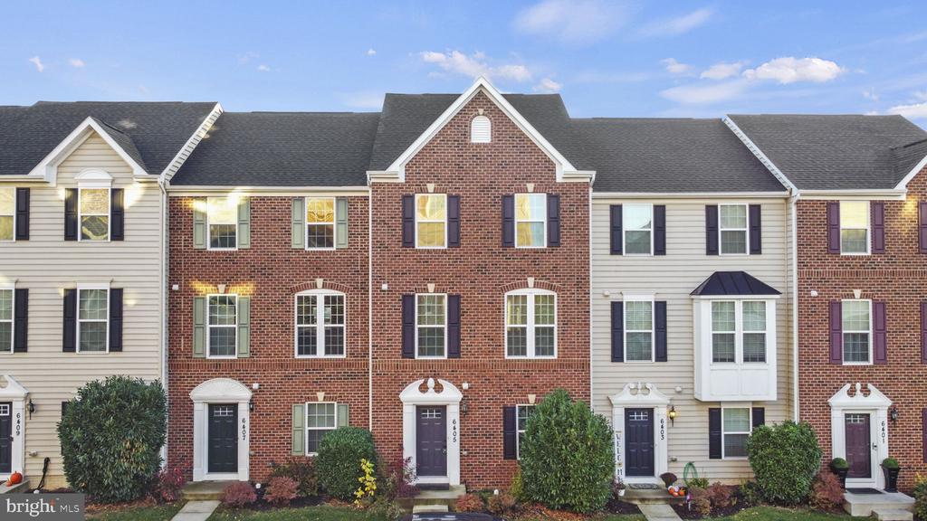 6405 WALCOTT LN