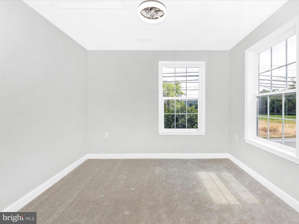 4330 Buckeystown Pike