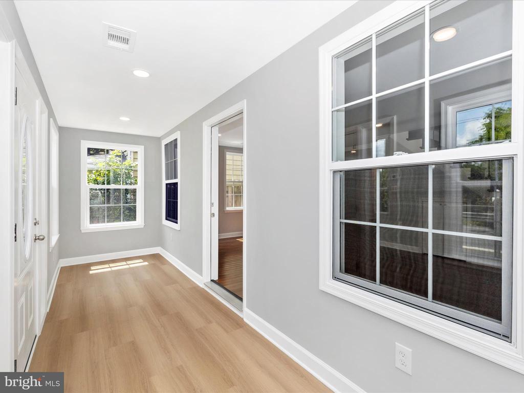 4330 Buckeystown Pike