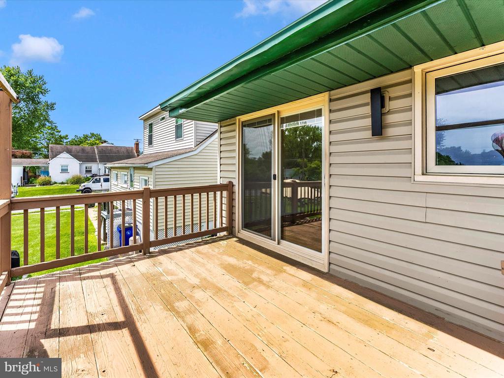 14 NORVA AVENUE