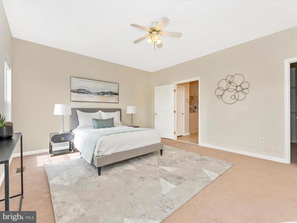 5808 Hollys Way #71