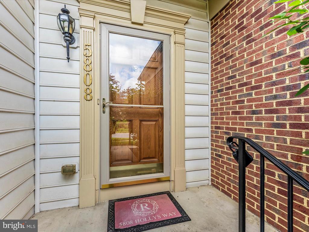 5808 Hollys Way #71