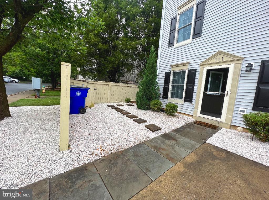 111 Whitestone Way