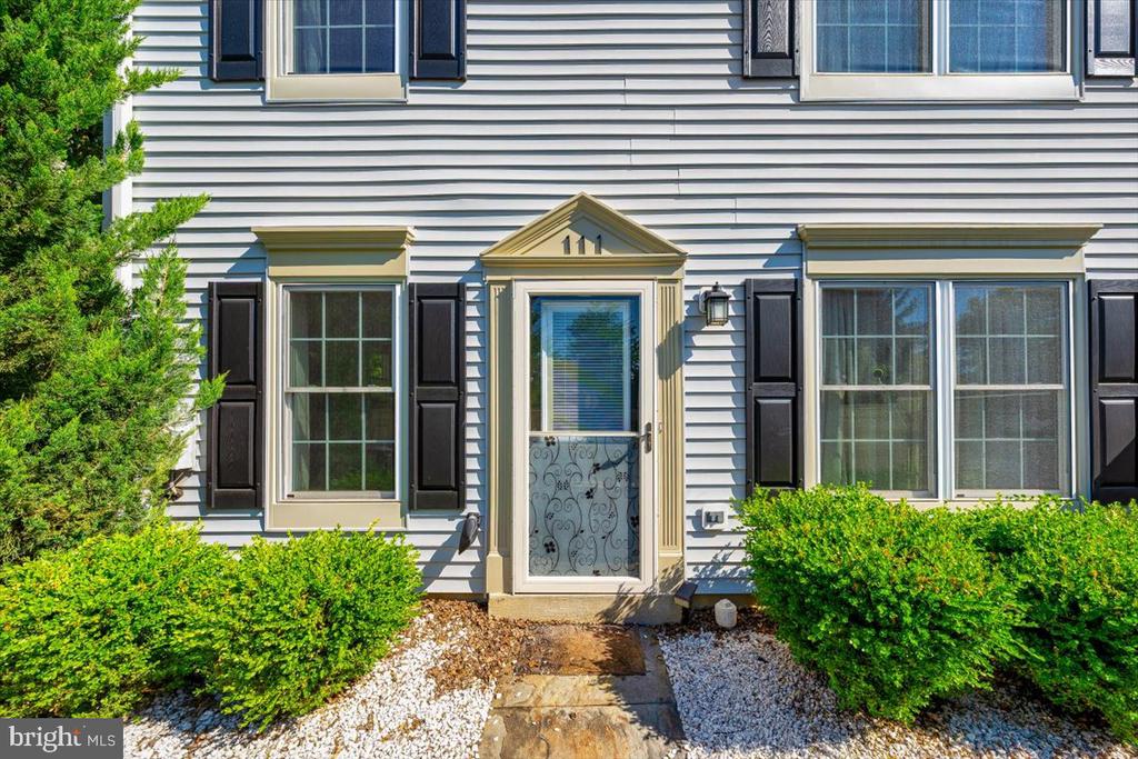 111 Whitestone Way