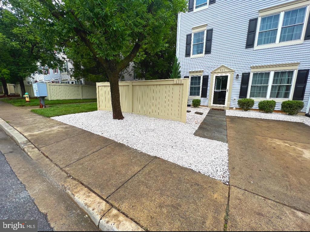 111 Whitestone Way