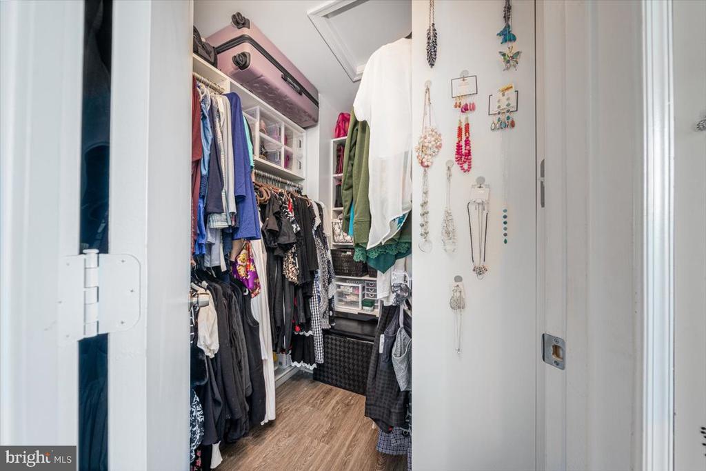 111 Whitestone Way