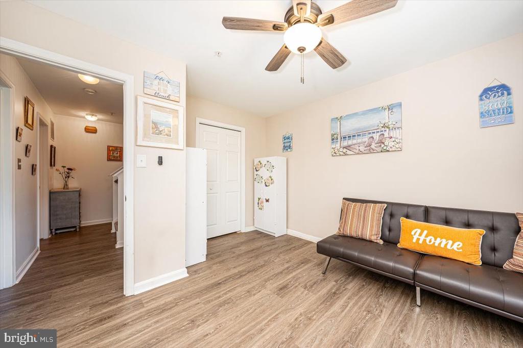 111 Whitestone Way