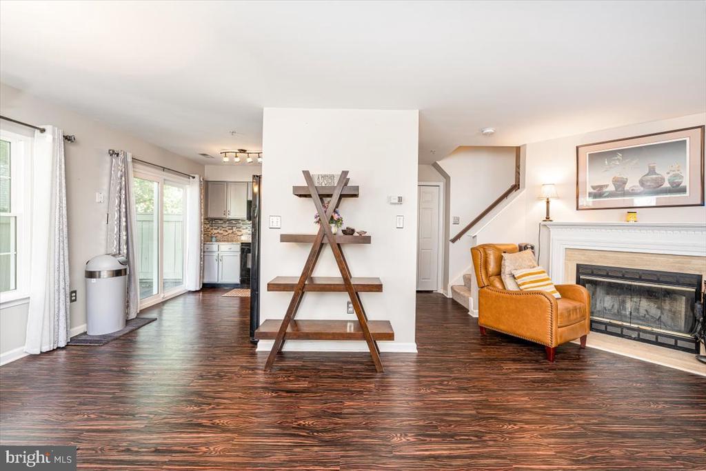 111 Whitestone Way