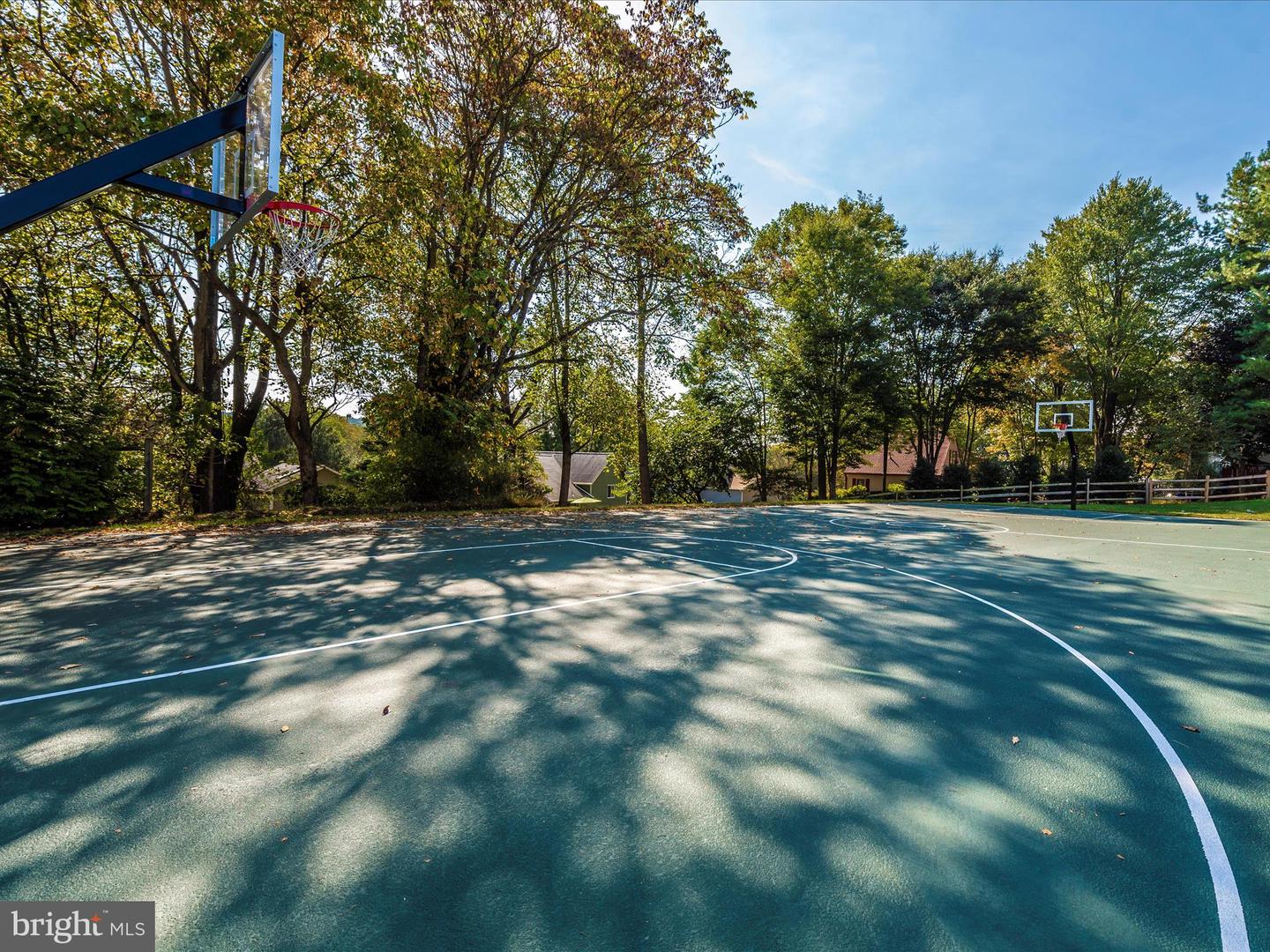 11044 Country Club Rd