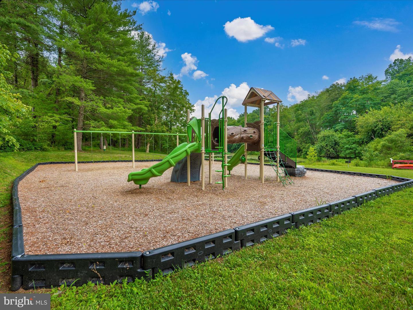 11044 Country Club Rd