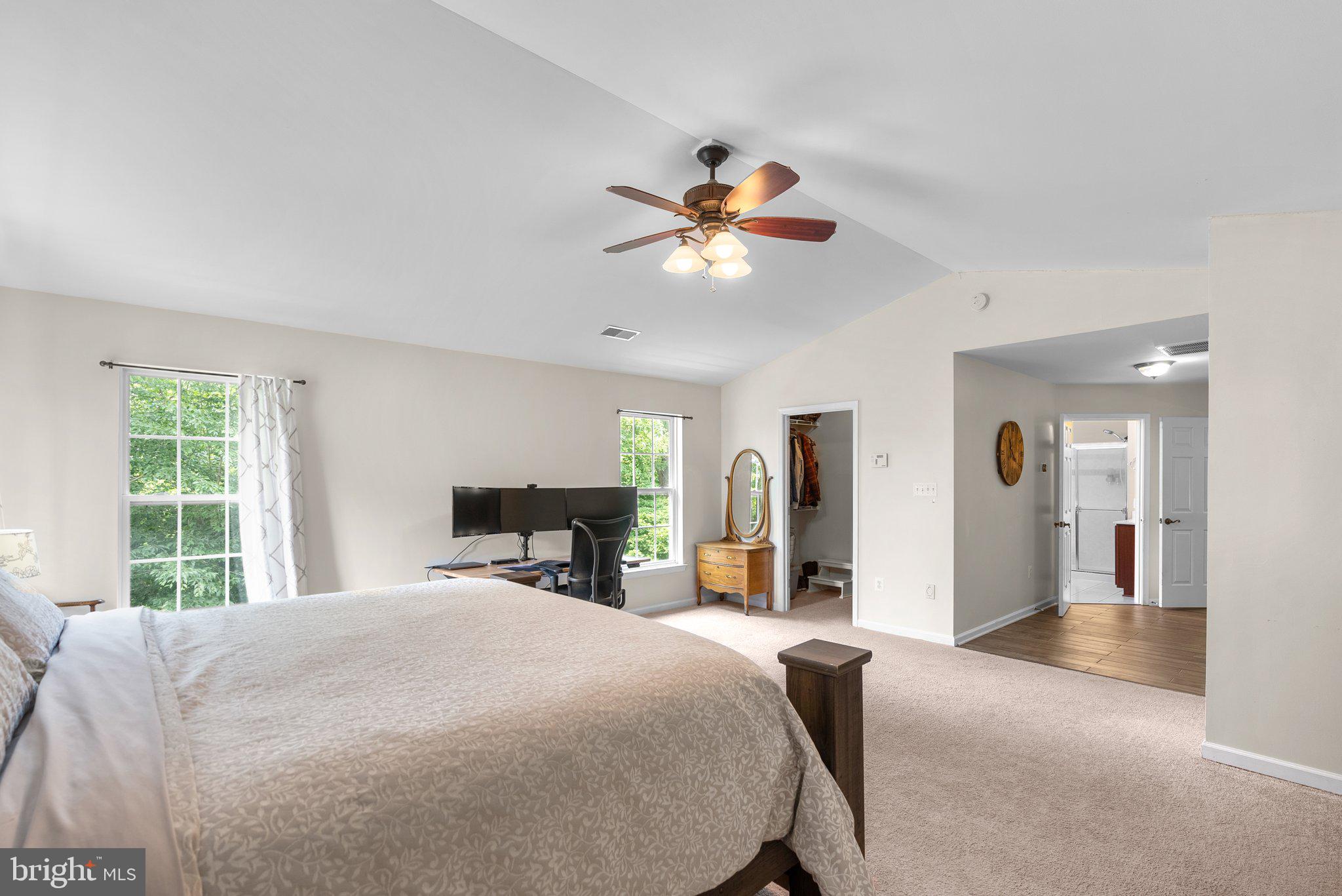 11044 Country Club Rd