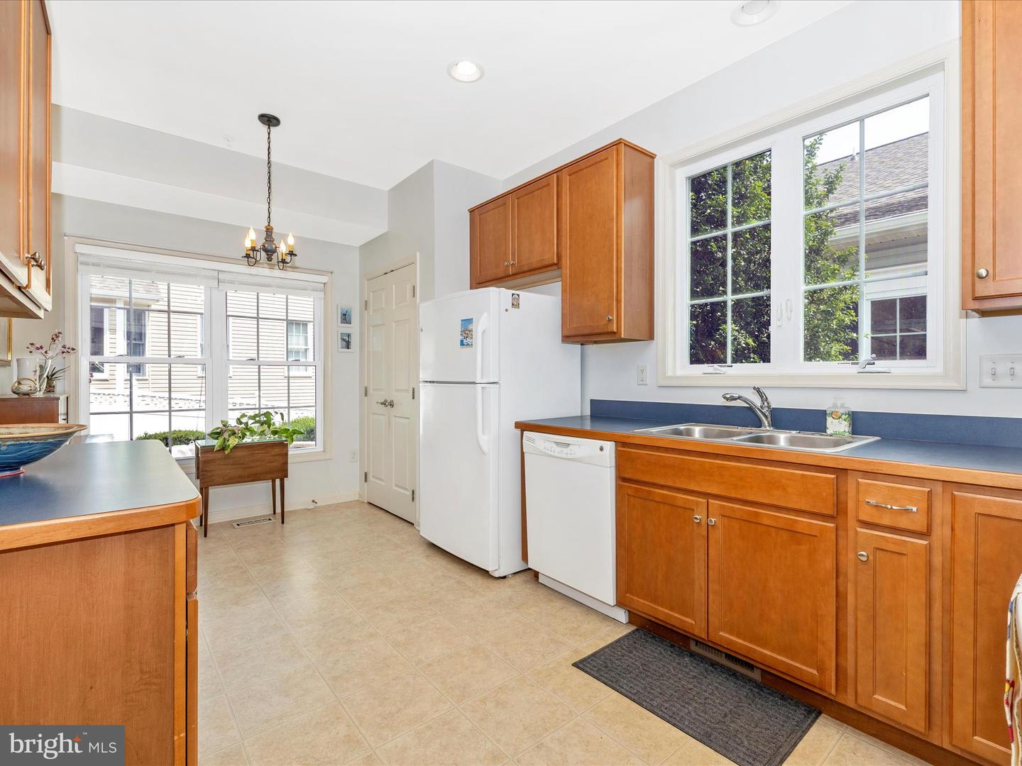 6 Stine Ct