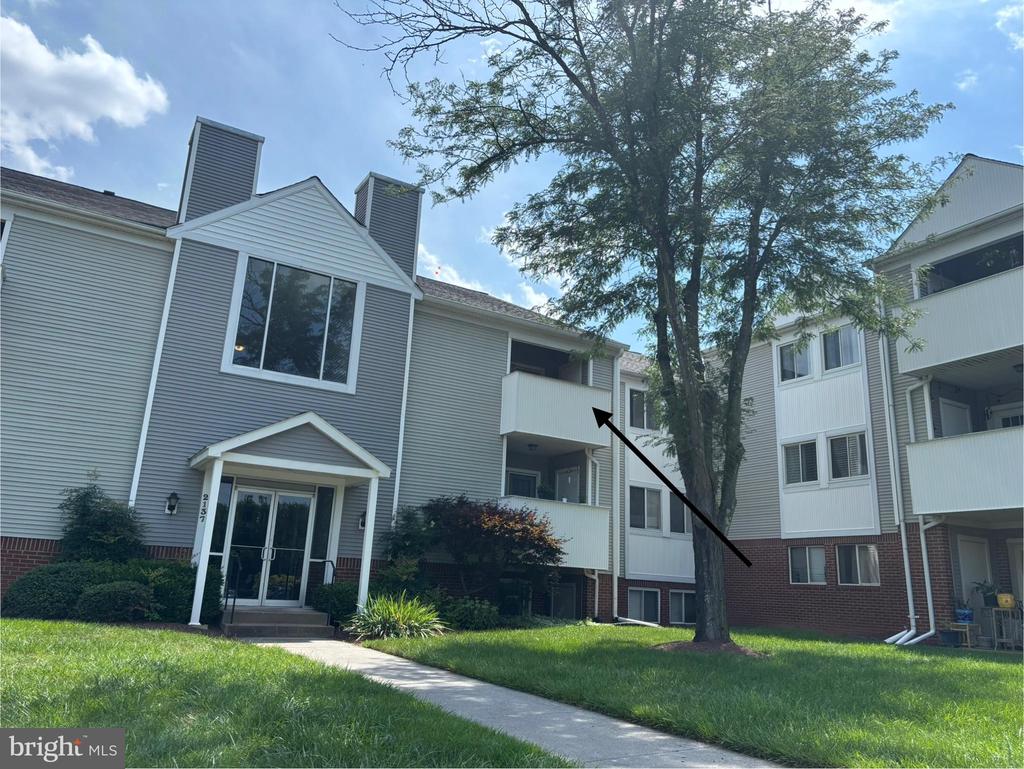 2137 Wainwright Ct #2d