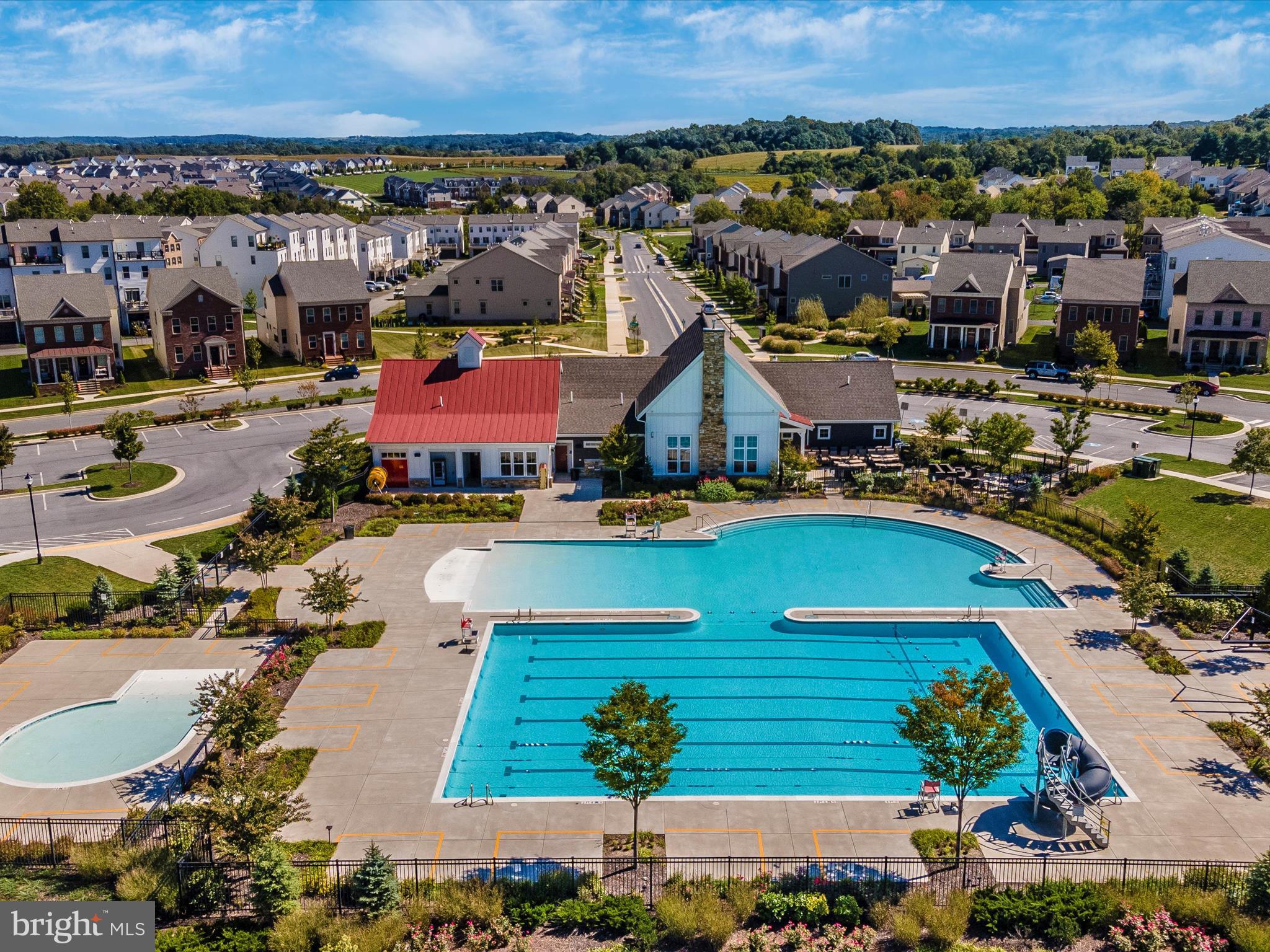 4712 Hazelnut Ct