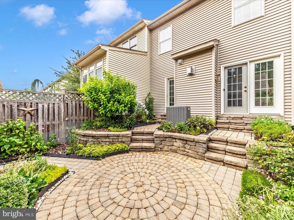 2467 Stoney Creek Rd