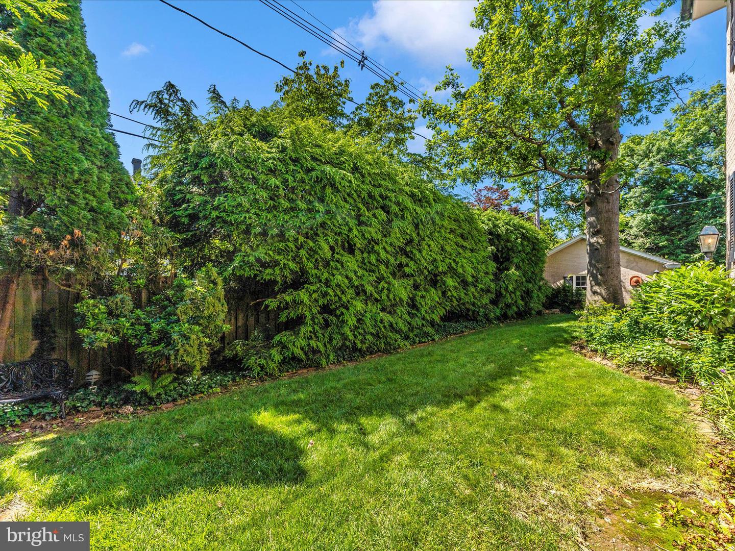 306 Grove Blvd