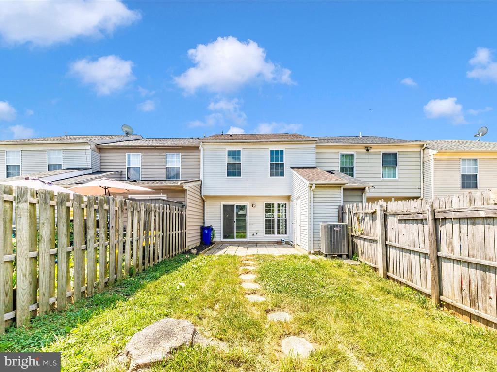 5778 Sunset View Ln