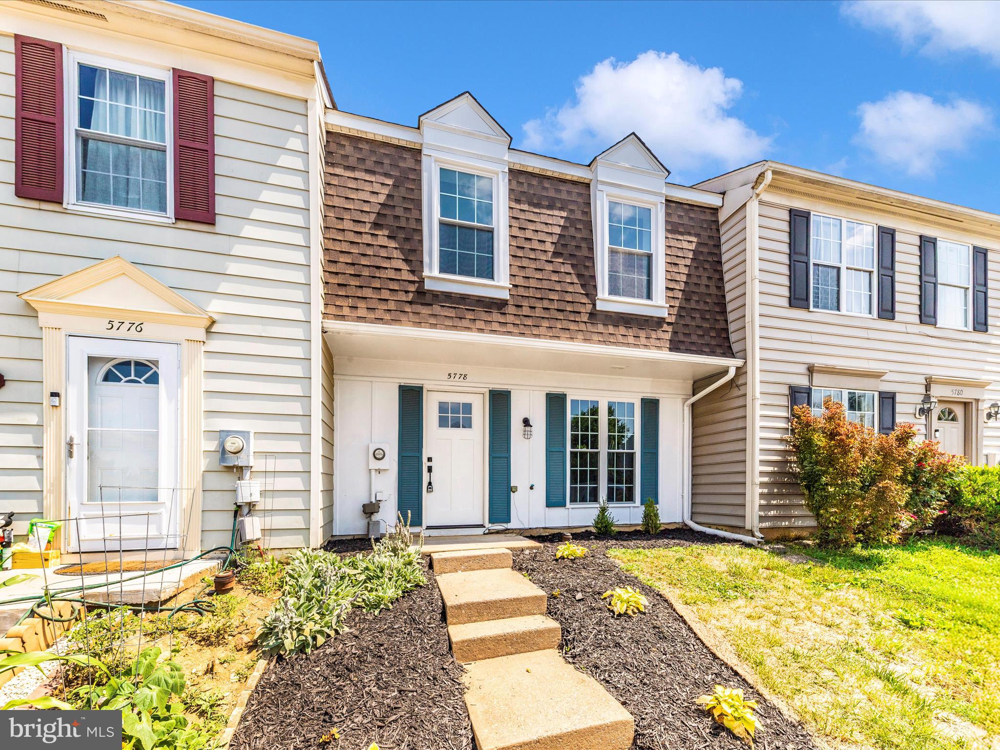 5778 Sunset View Ln