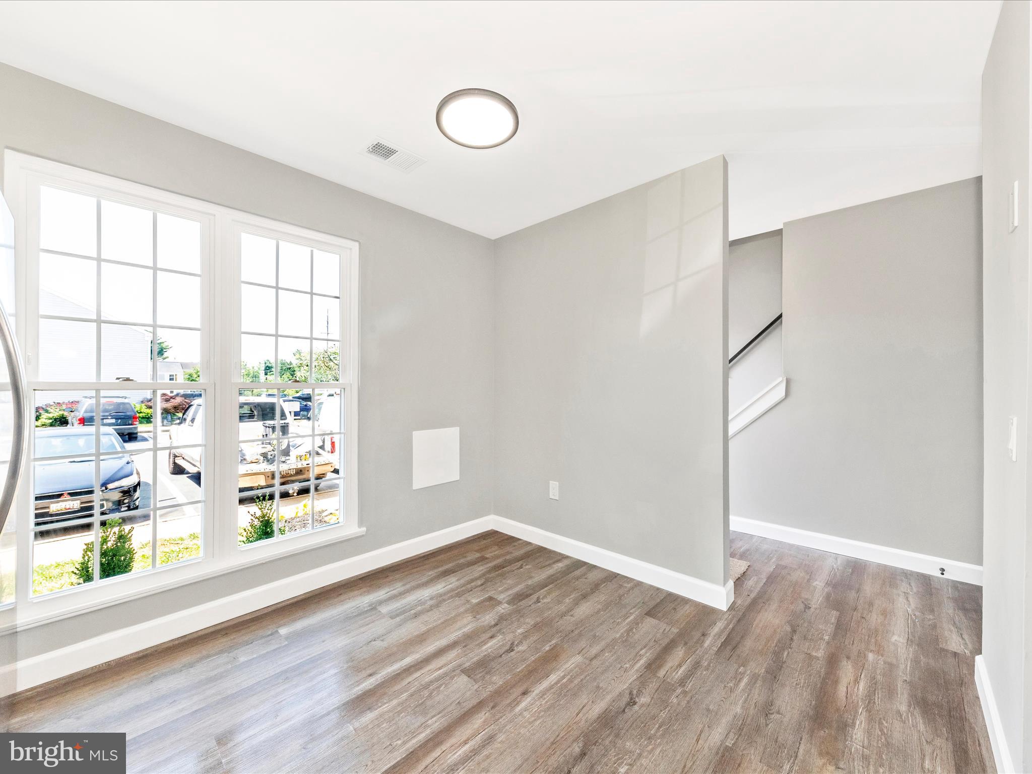 5778 Sunset View Ln