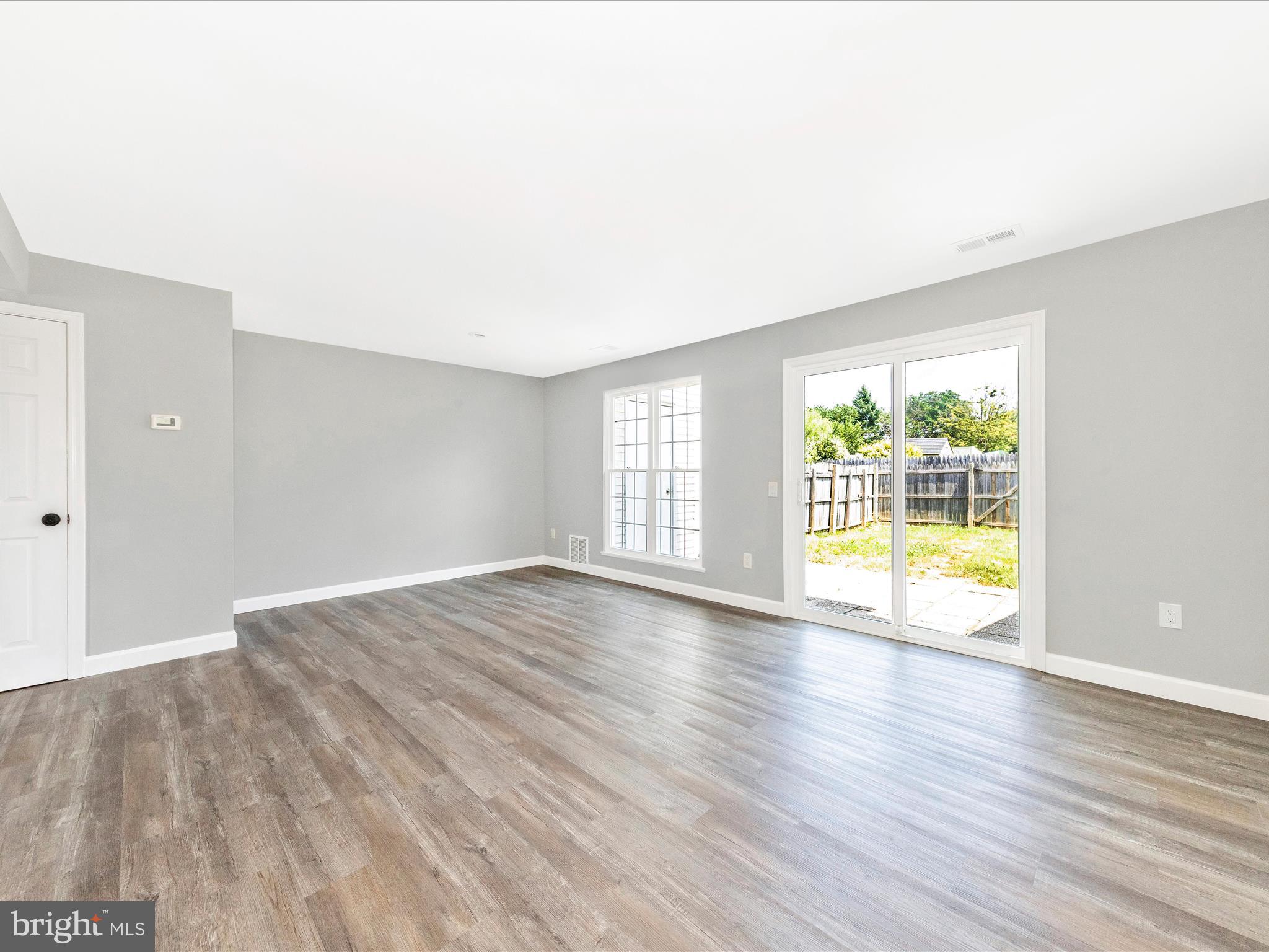 5778 Sunset View Ln