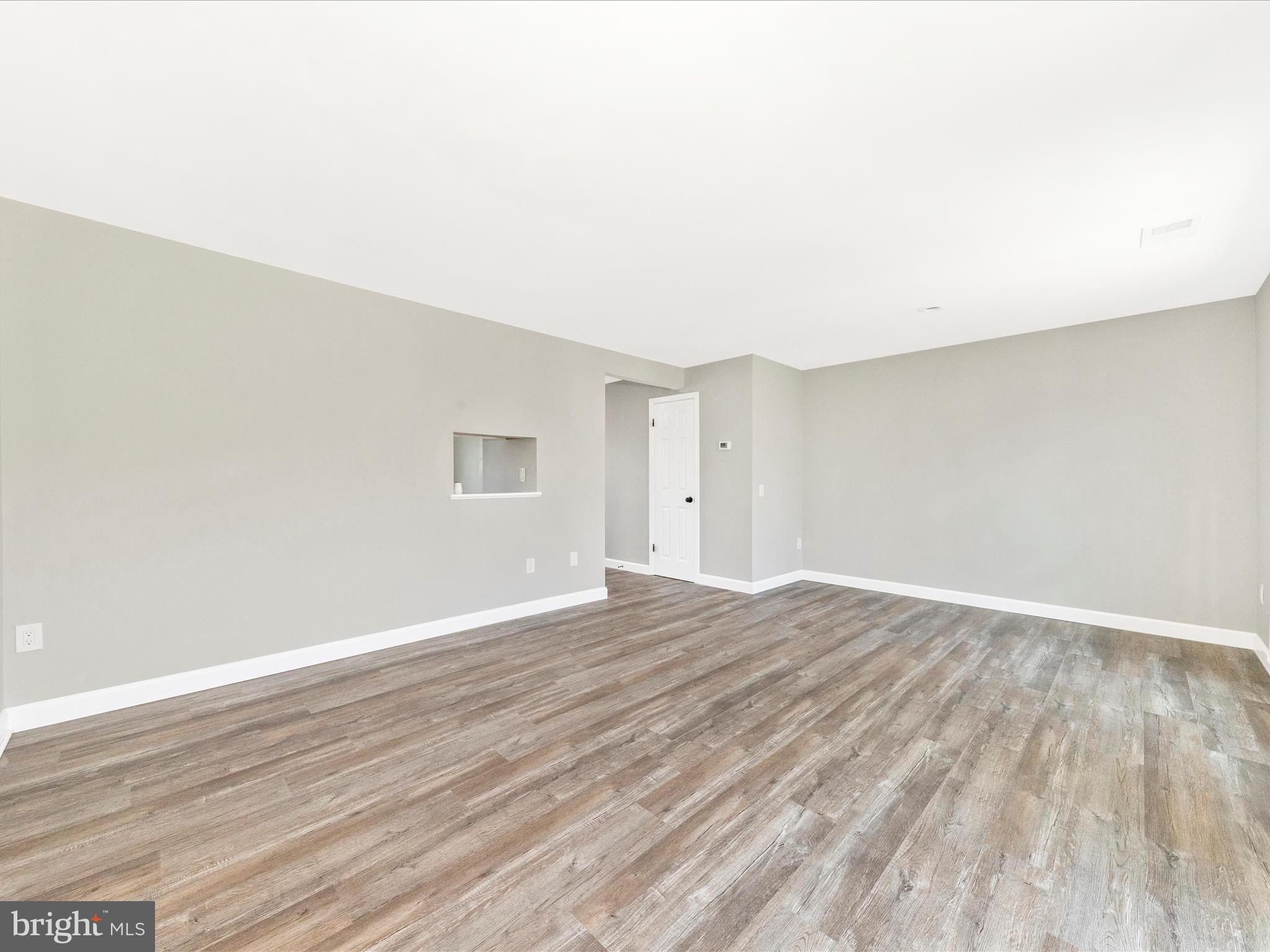 5778 Sunset View Ln