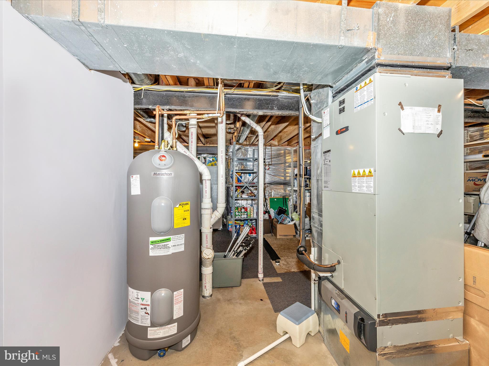 1405 Hunting Horn Ln