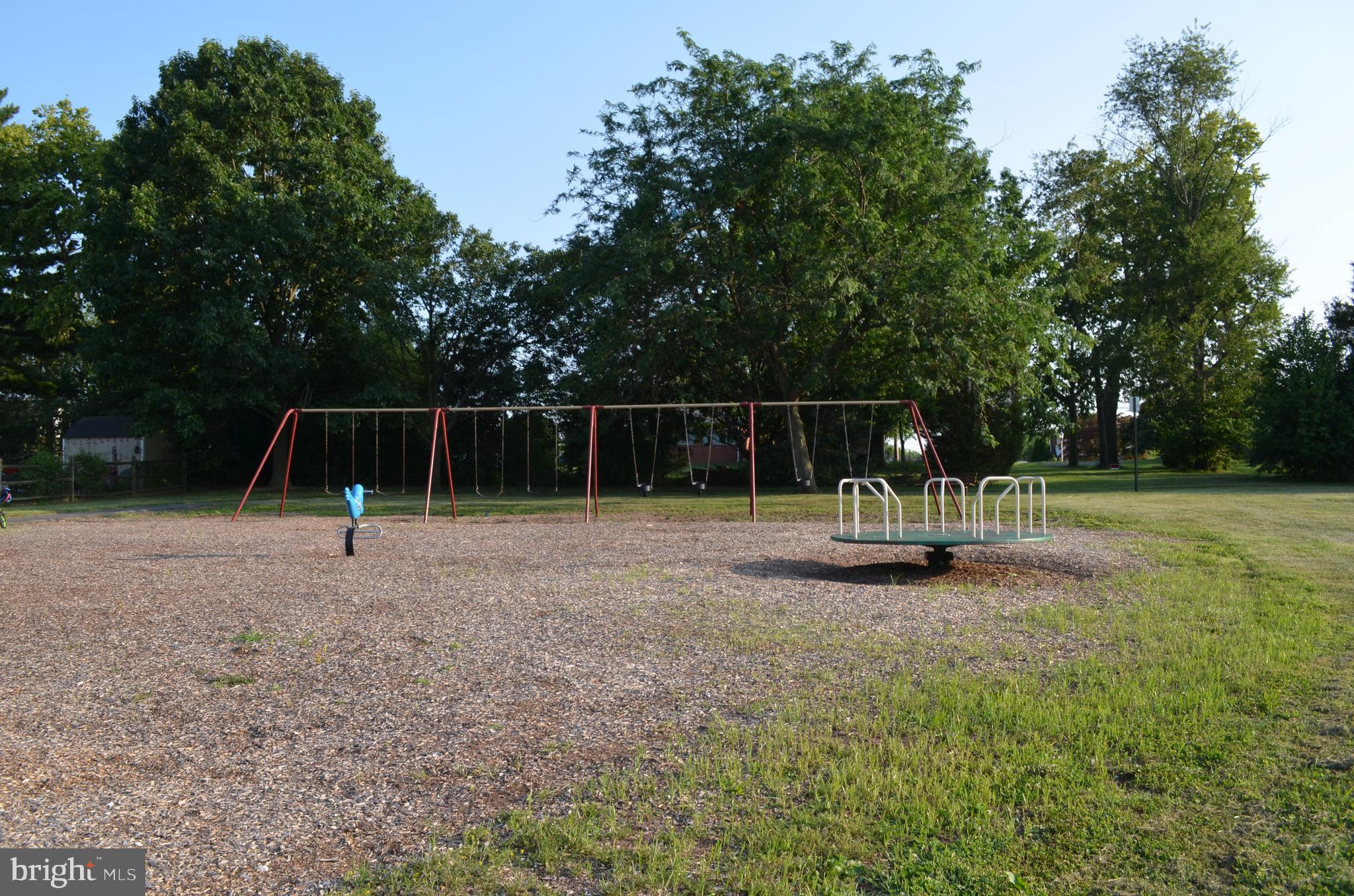 1405 Hunting Horn Ln