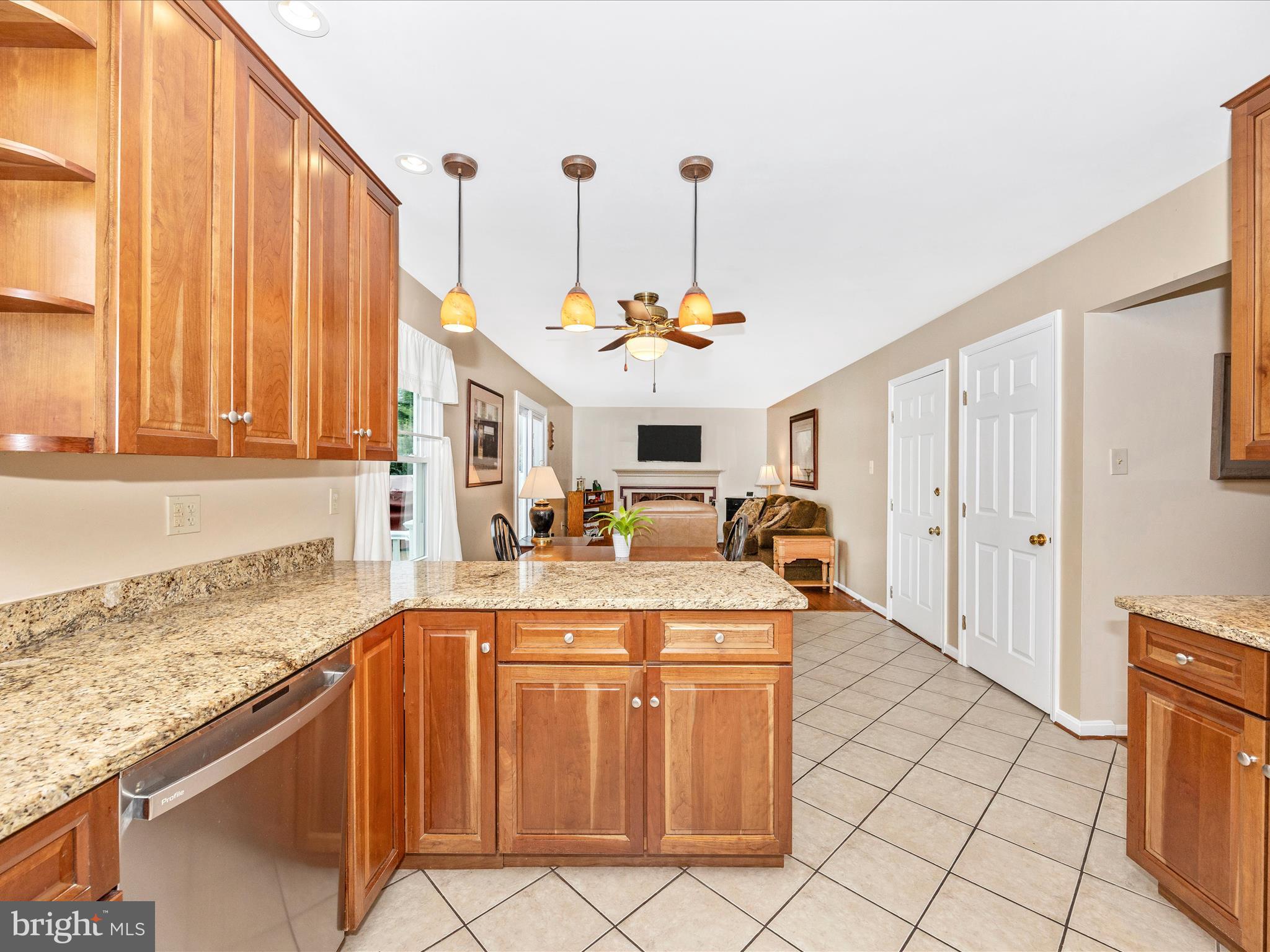 1405 Hunting Horn Ln