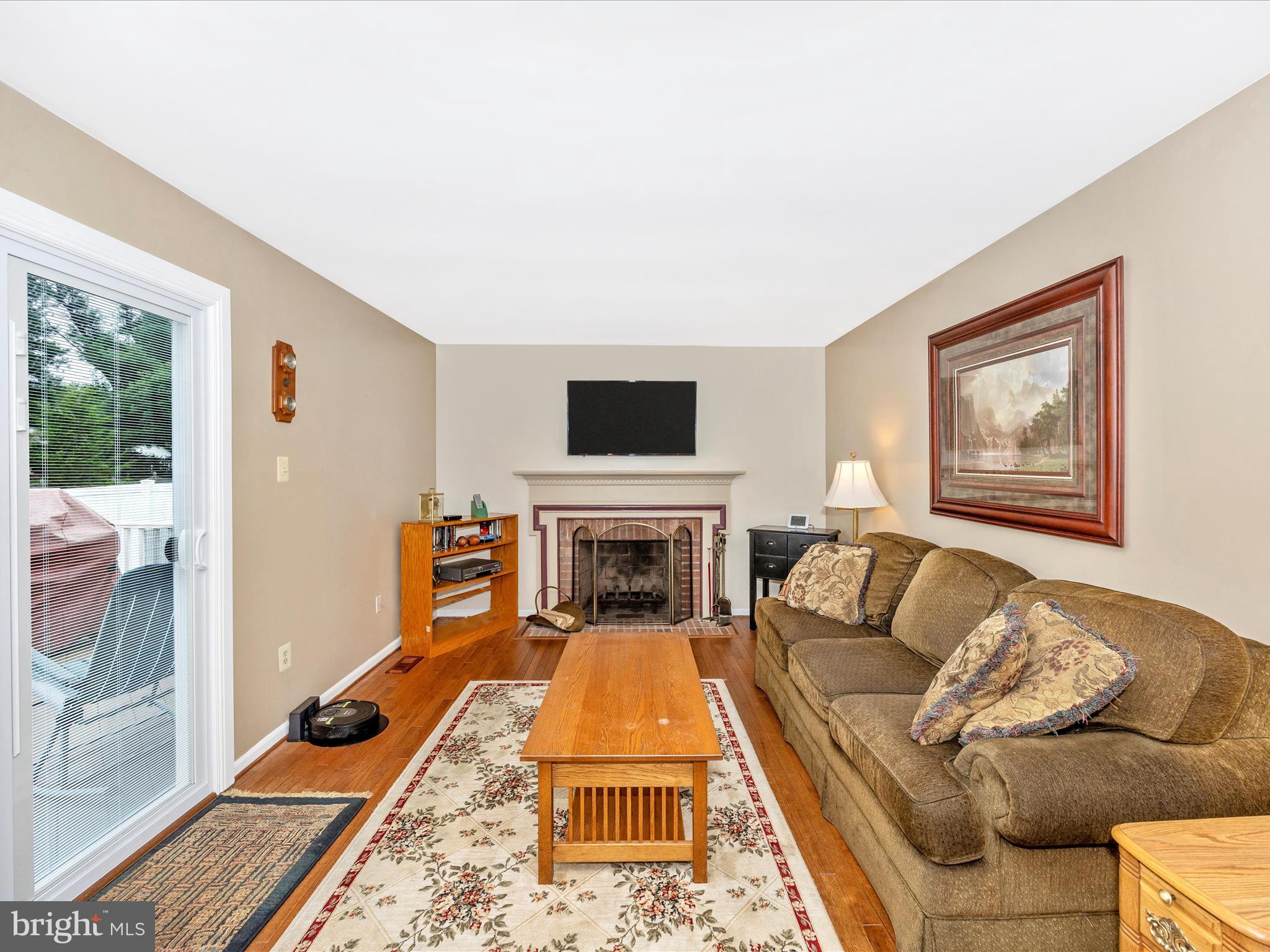 1405 Hunting Horn Ln