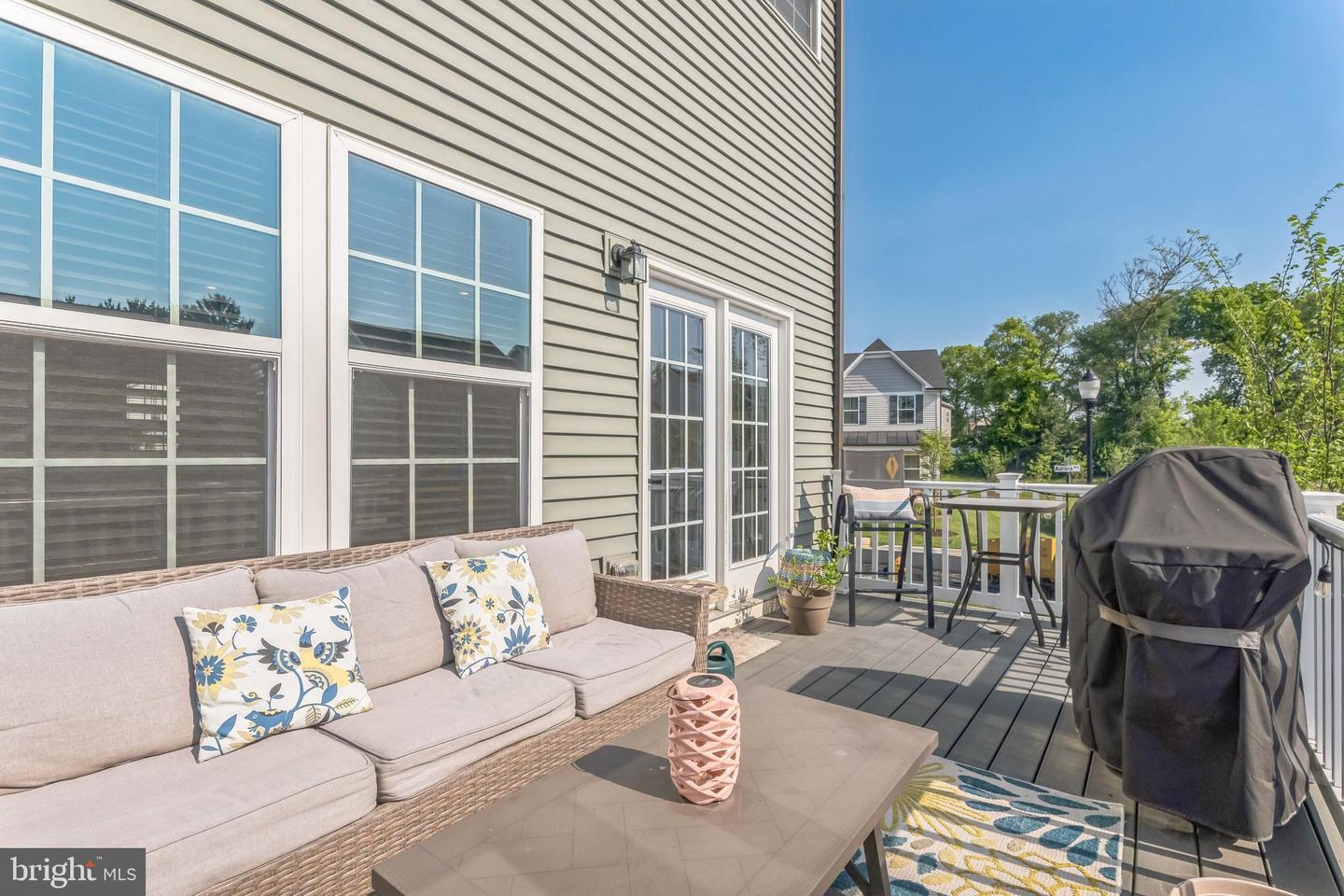 235 Edwin Rd
