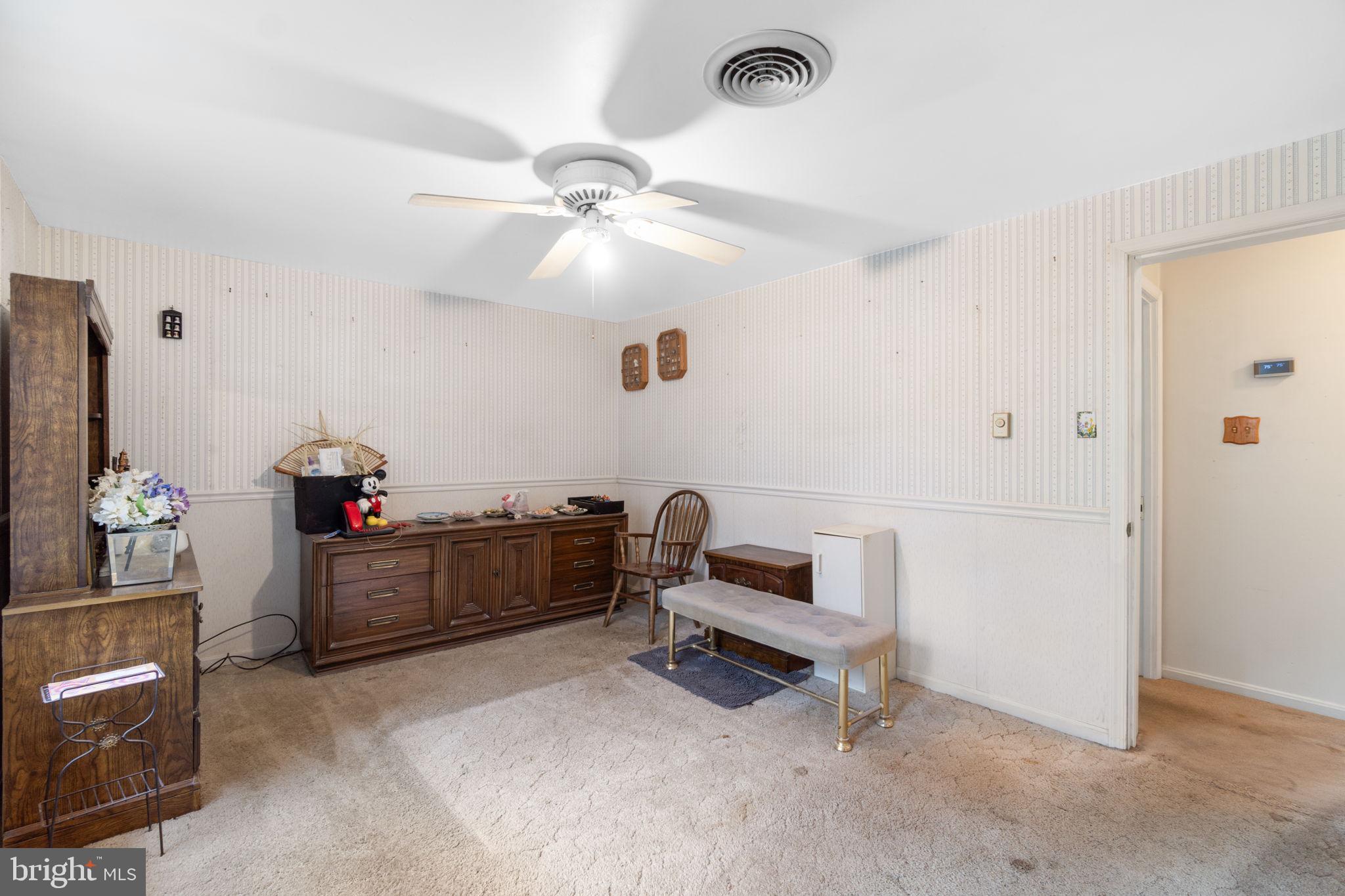 4308 WENDY COURT