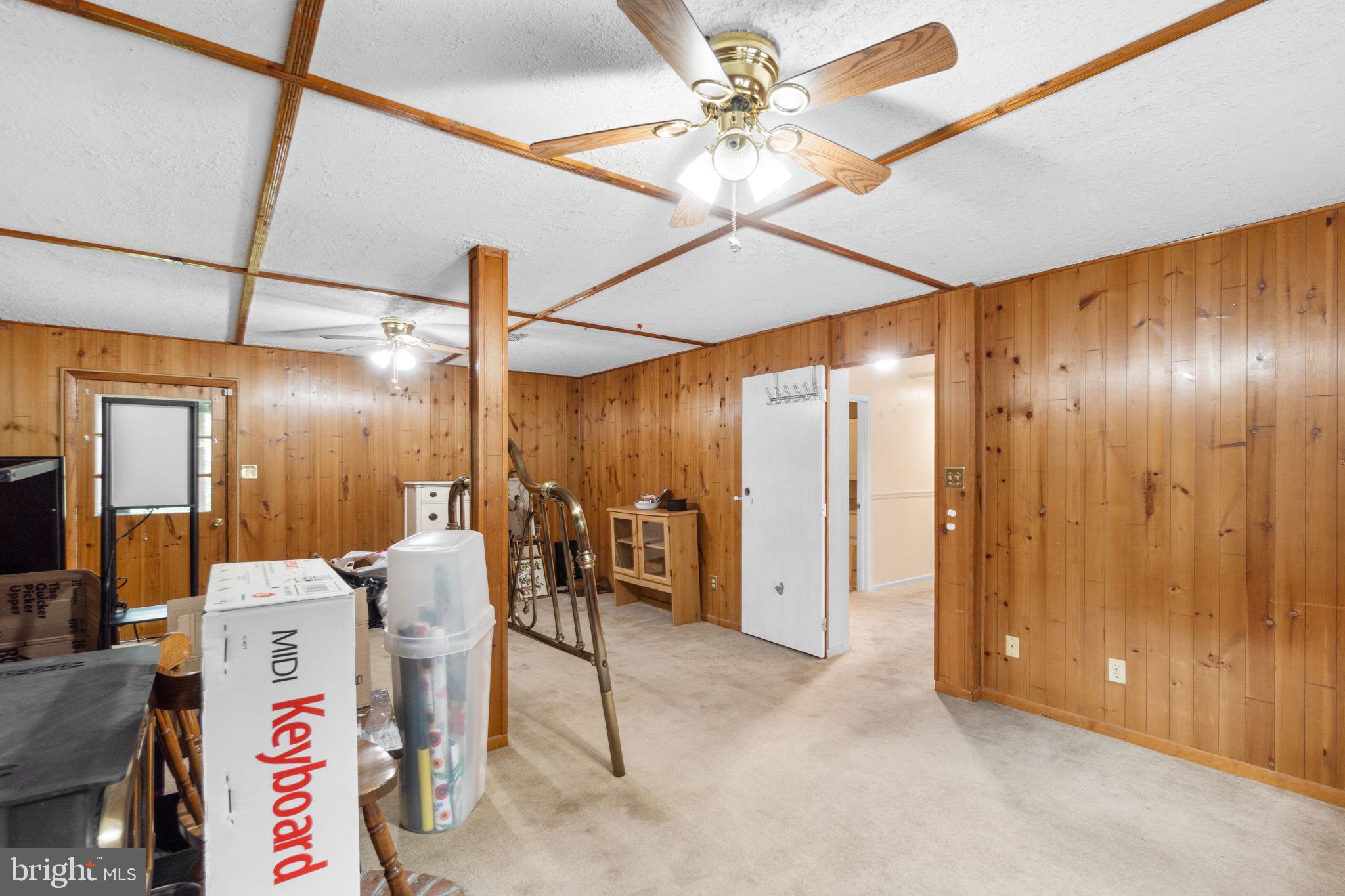 4308 WENDY COURT