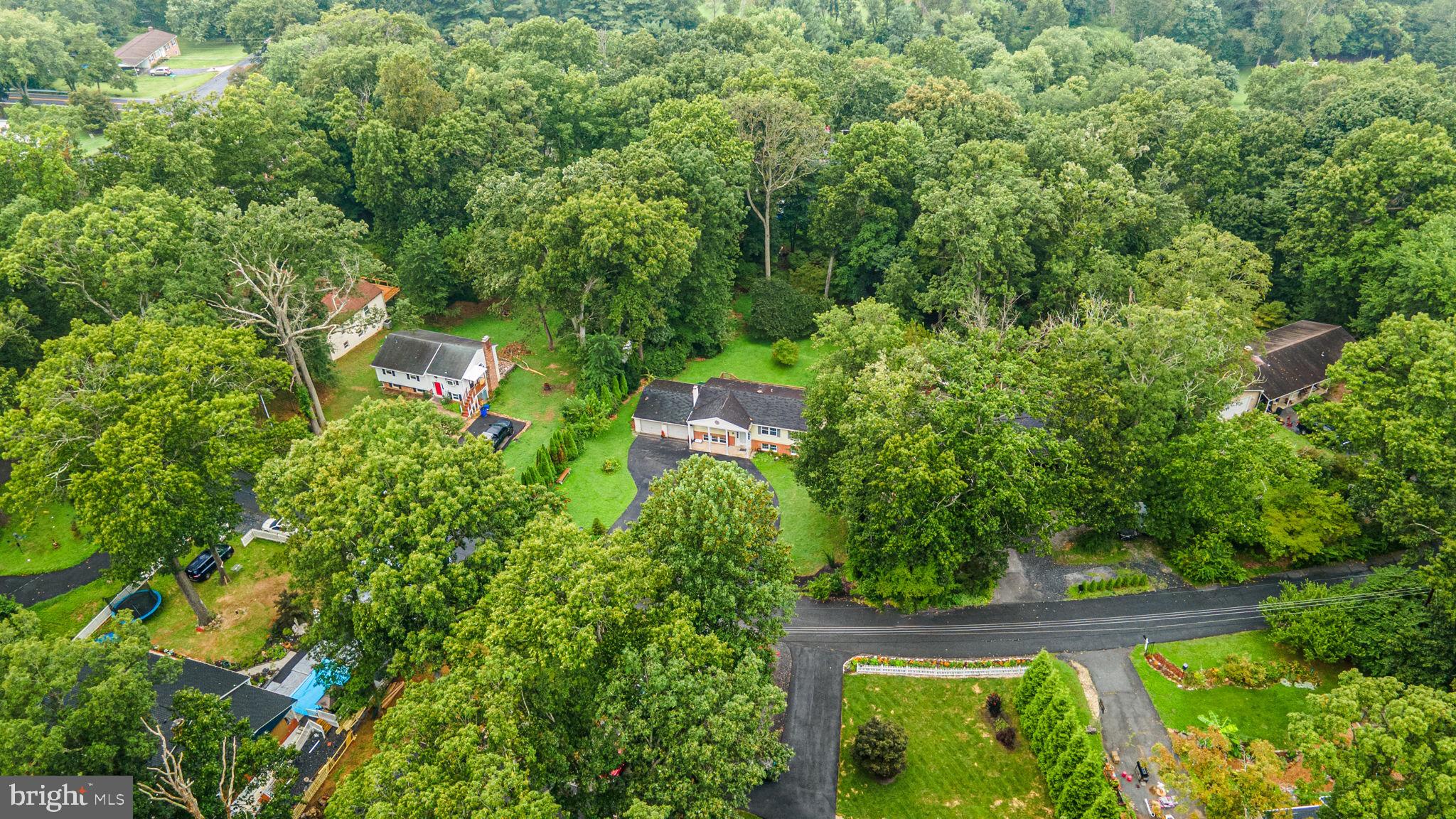 4308 WENDY COURT