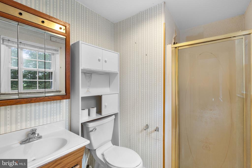 4308 WENDY COURT