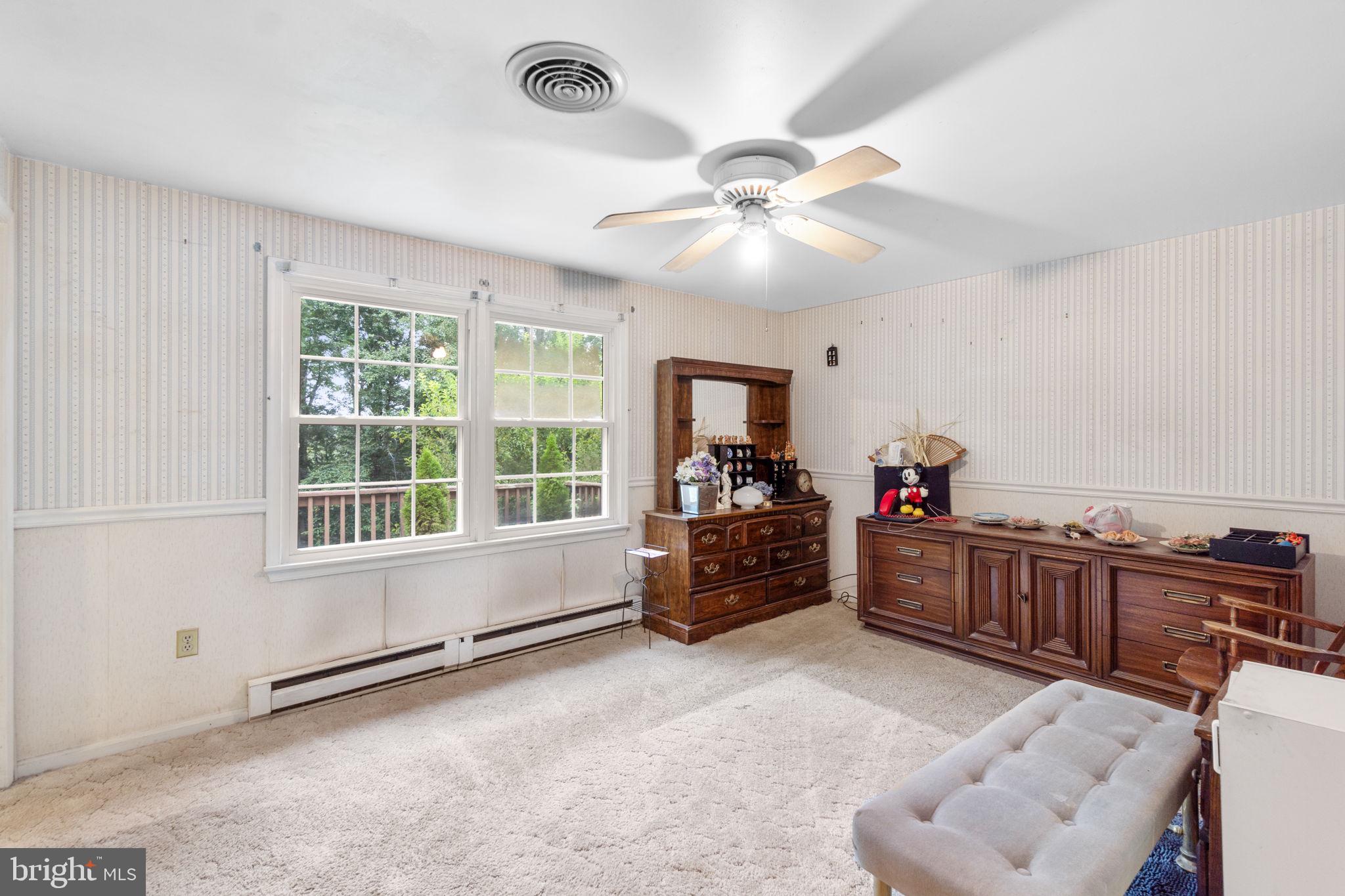 4308 WENDY COURT
