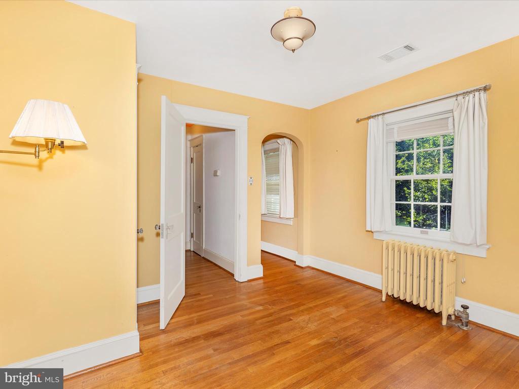 640 Wilson Pl