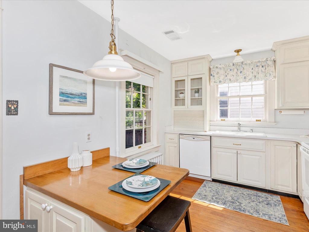 640 Wilson Pl