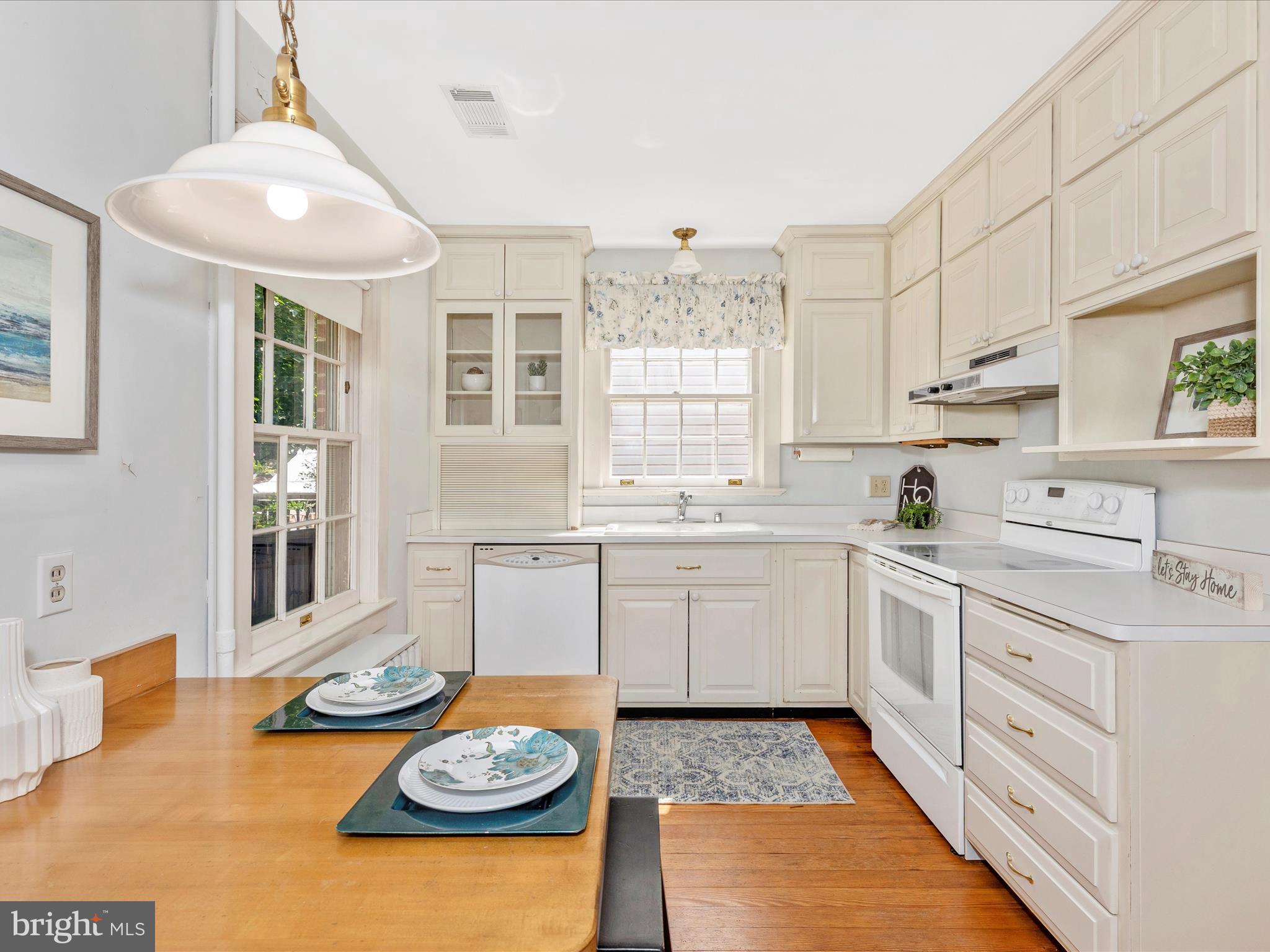 640 Wilson Pl