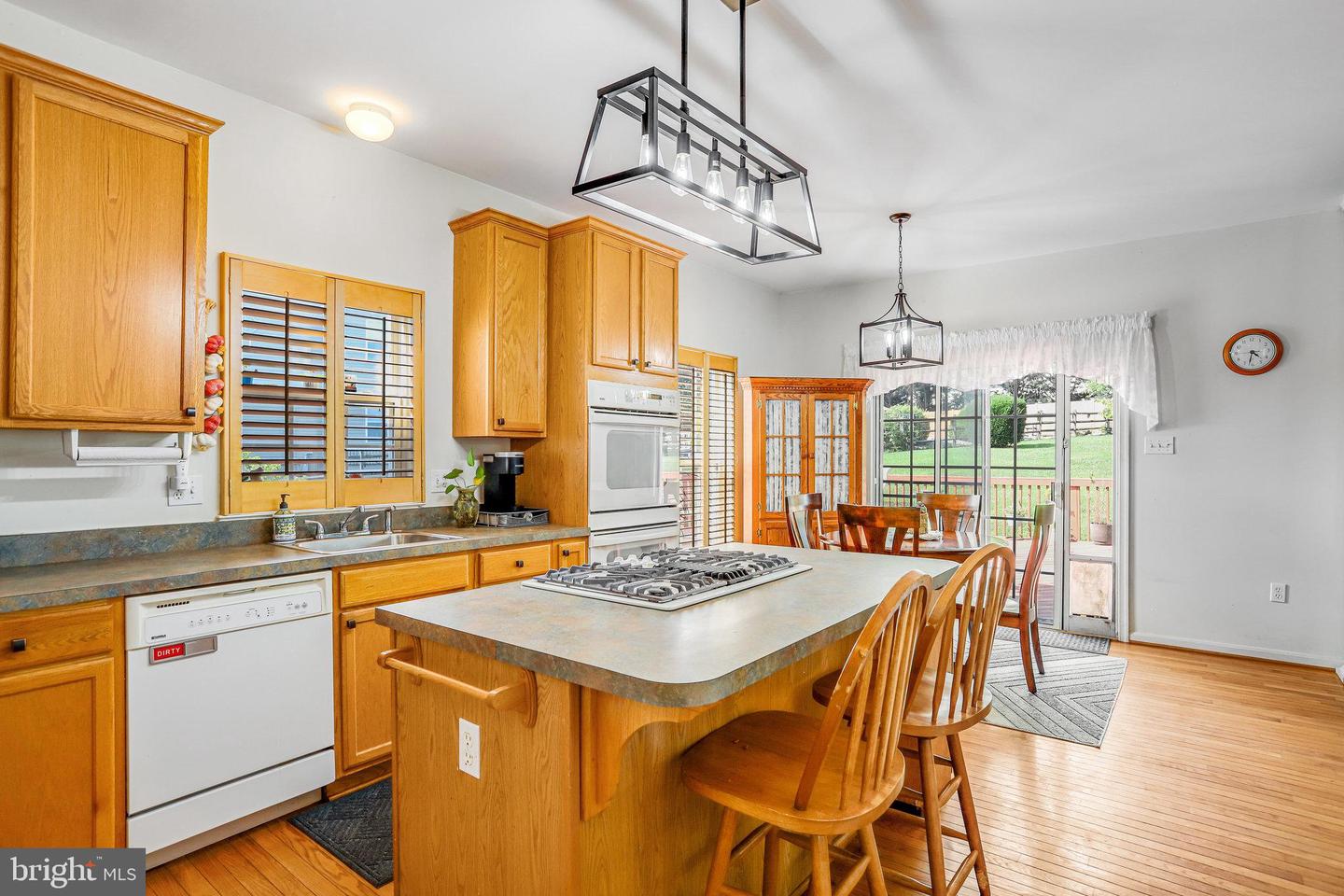 3321 Sue Mac Ct