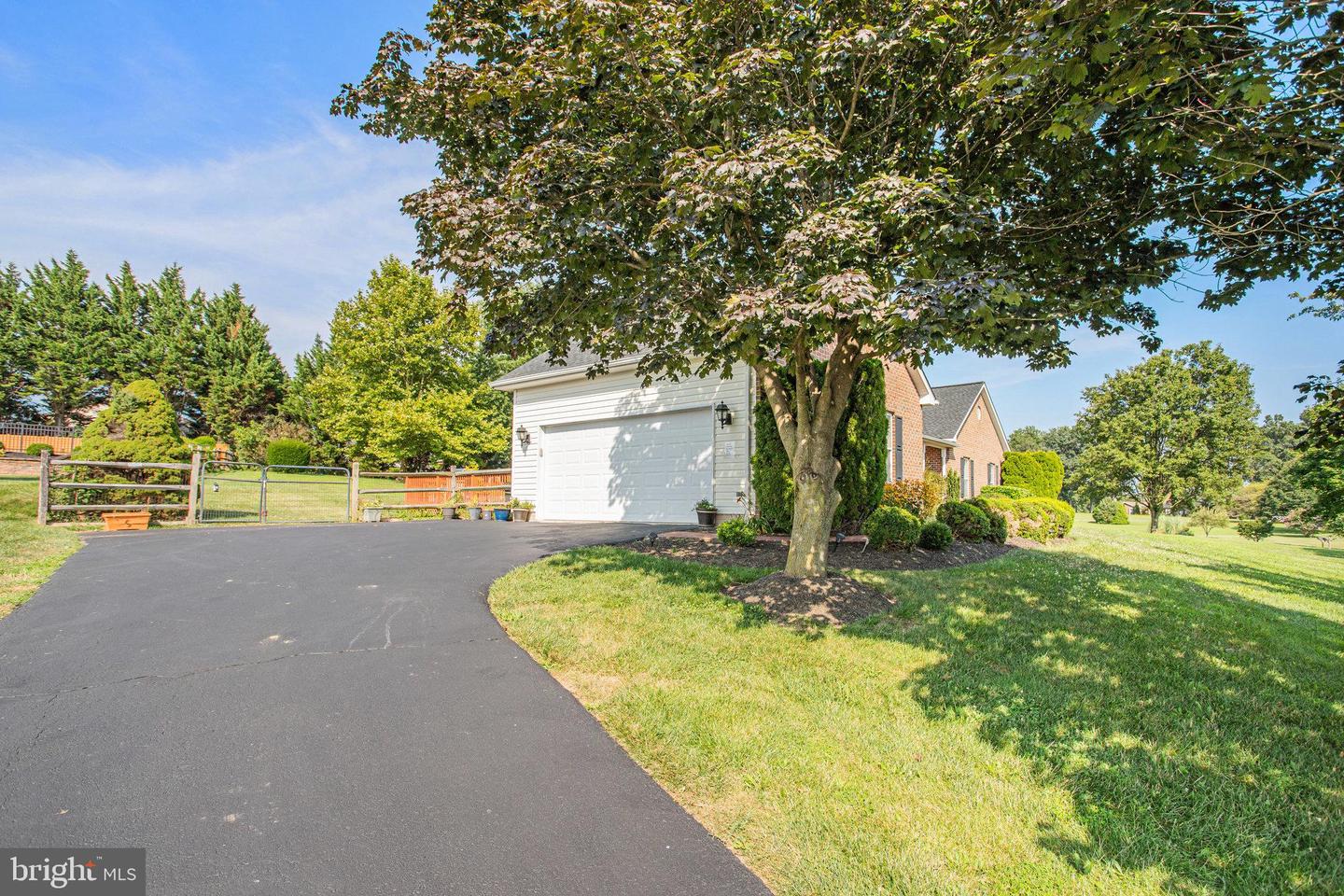 3321 Sue Mac Ct