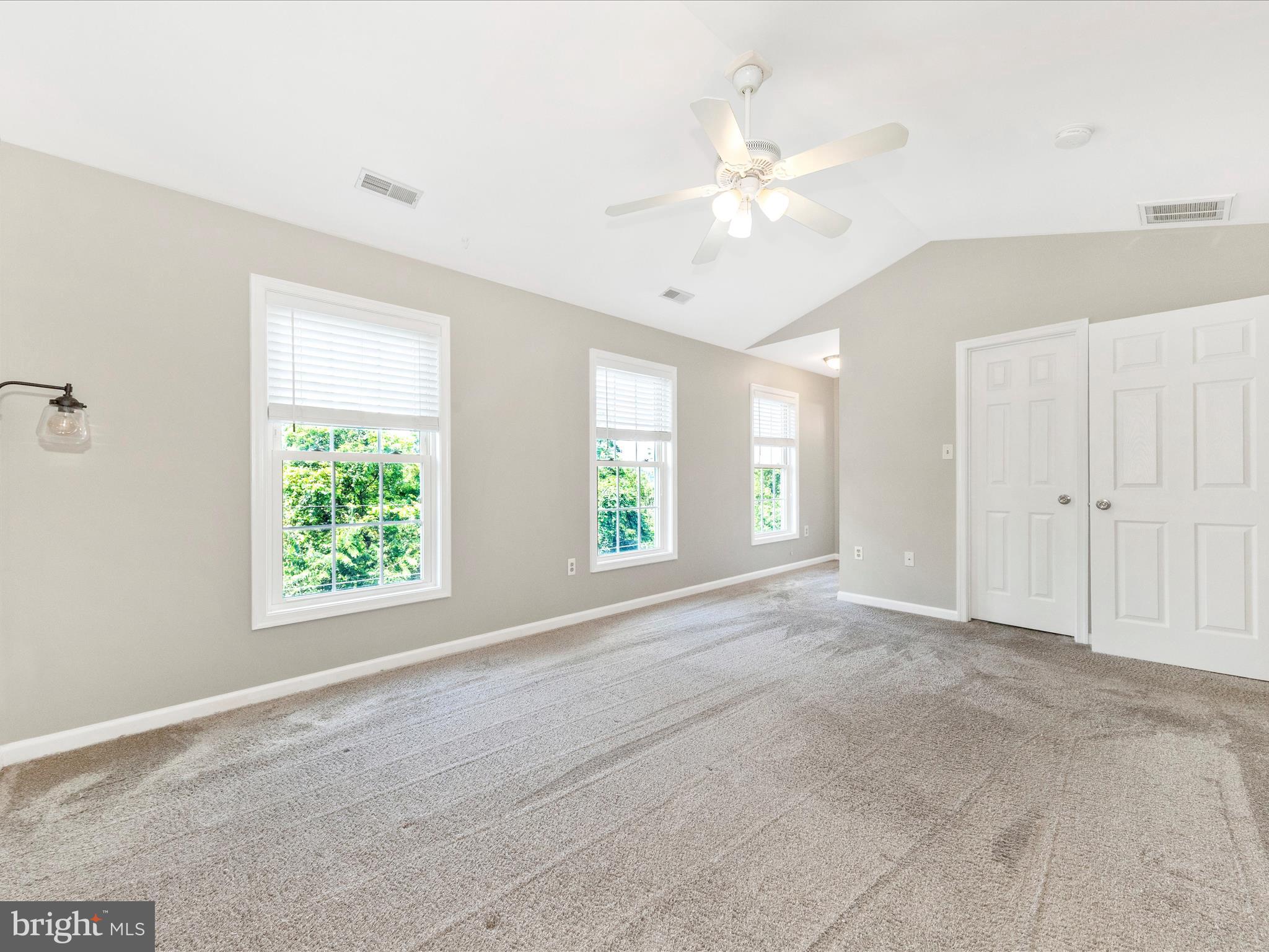 17 Terrace Ave